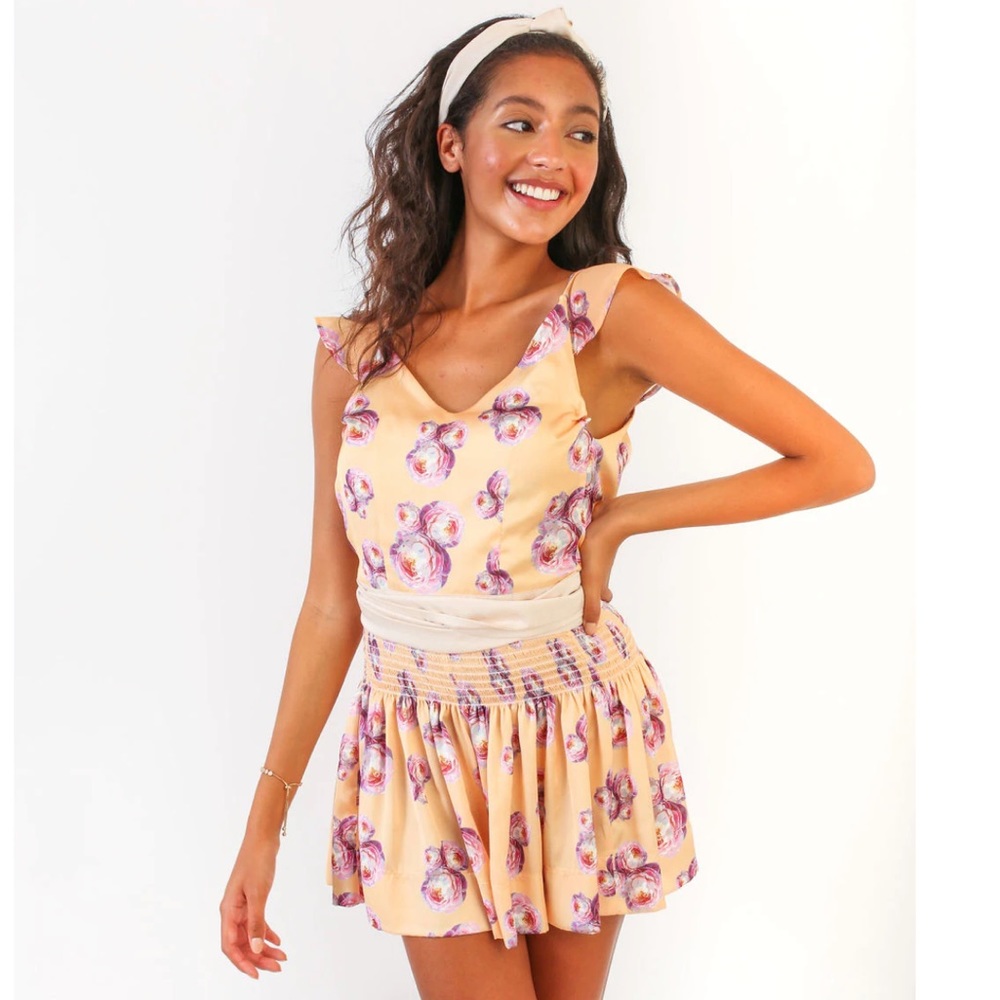 NWT KOCH top